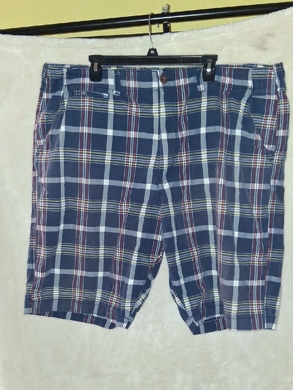 American Eagle Outfitters Navy Plaid Flat Front Shorts